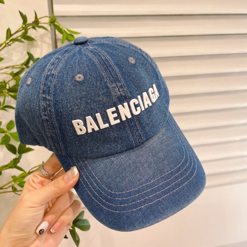 BALENCIAGA